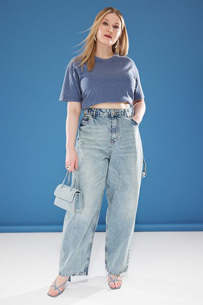 Trendyol Curve Blue High Waist Pipe Leg Plus Size Jeans Tbbaw25Cj00034