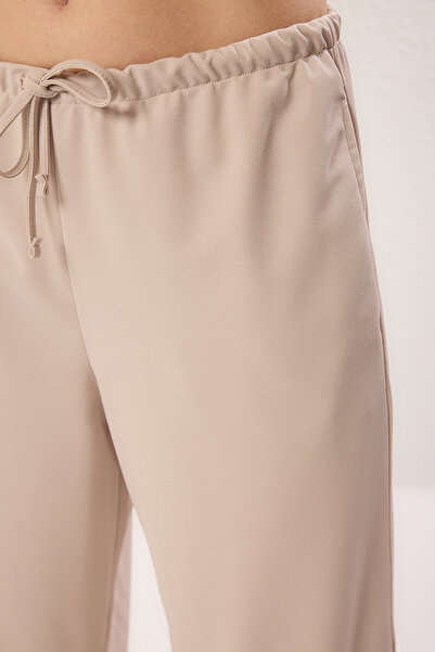 Trendyol Collection Stretchy Knitted Trousers with Stone Straight Lacing Detail Twoss25Pl00072