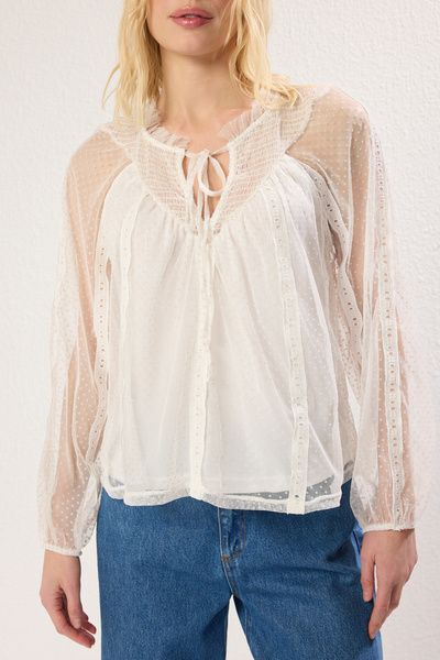 Trendyol Collection Ecru Tulle Detail Crew Neck Woven Blouse Twoss25Bz00352