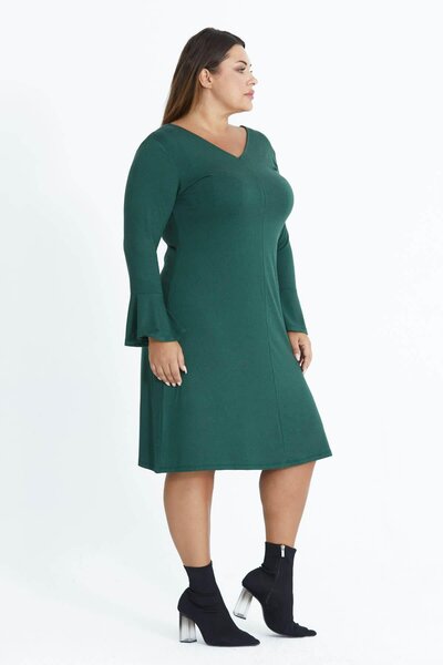 Mooi XXL Kadın Zümrüt Yeşil V Yaka Volan Kol Büyük Beden Esnek Yün Viskon Elbise