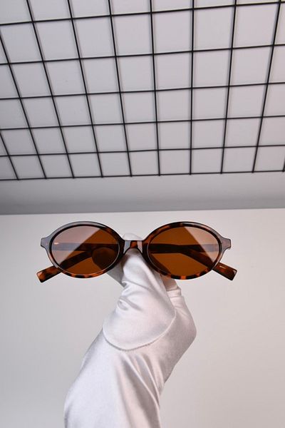 LOOKUP Uv400 Protection Oval Glasses - Optical Compatible, Glass Changeable + Case+ Cloth Gift