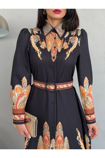 WellWay Rochie neagră cu guler de cămașă cu imprimeu floral Atlas, cu detaliu de nasturi (INCLUSIV CUREA)-2501