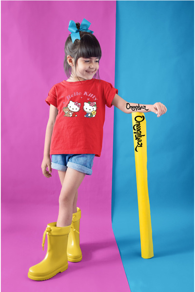 oneagılyazı Tricou supradimensionat pentru fetiță cu imprimeu Hello Kitty