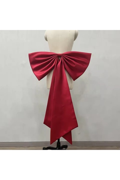 LO ADORO Μαύρο Λευκό Ροζ Νυφικό με Έξτρα Ουρά και Έξτρα Πέπλο, Αξεσουάρ για Π...