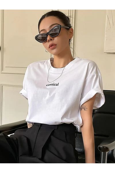 ALİKA Tricou oversize alb cu imprimeu clasic de damă