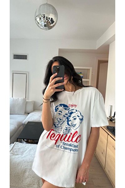 Jose Clothing Women's White Self Patterned Crew Neck Oversize Cut T-Shirt