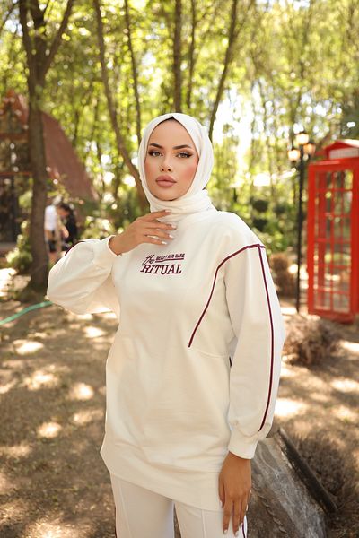 Wovi Moda Hijab Sports Tracksuit Set - Women'S, Modest and Stylish