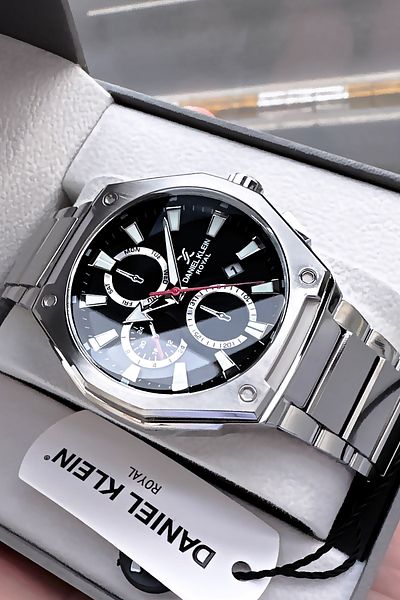 Daniel Klein Men Wrist Watch 3 Atm Waterproof - Silver Color with Steel Band Gift Bracelet Dke2004C10