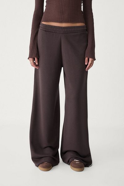 Stradivarius Wide-leg plush trousers with trim detail
