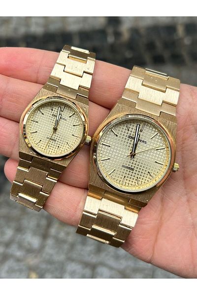 Choppers Gold Color Dial Stylish and Shiny Special Occasions Steel Band Couple Wristwatch