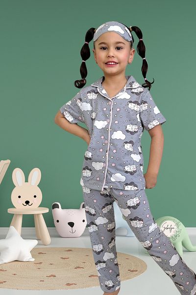 EQRU Girls' Shirt Collar Short Sleeve Buttoned Lamb and Cloud Print Pajamas Set