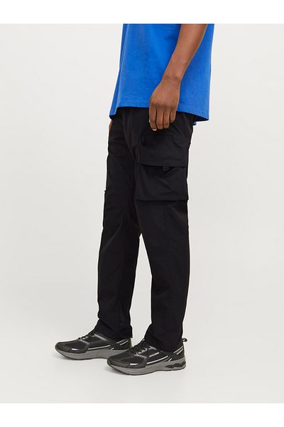 Styli Mid Rise Relaxed Fit Cargo Pants