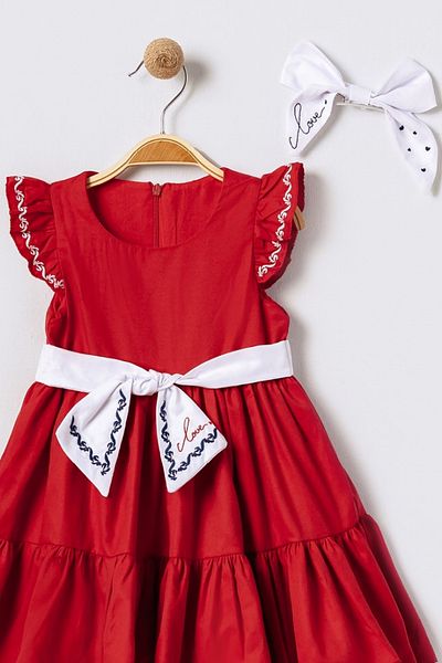 Bebüş Rochie roșie pentru fetiță - detaliu broderie, plisat, cadou cu cataramă, croială evazată 15613