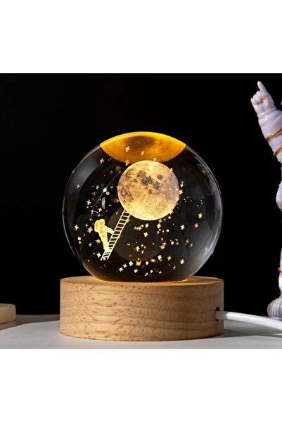 Genel Markalar 3d Led Işıklı Ahşap Standlı Aya Çıkan Astronot Cam Küre Dolunay Lamba Kar Küresi USB'li Led