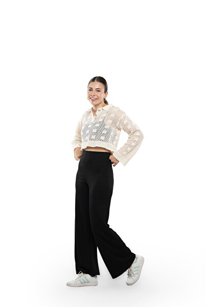 Delikli Yaka Düğmeli Crop