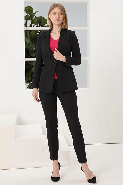 Journey Classic Collar-Buttoned Jacket with Piece Cup