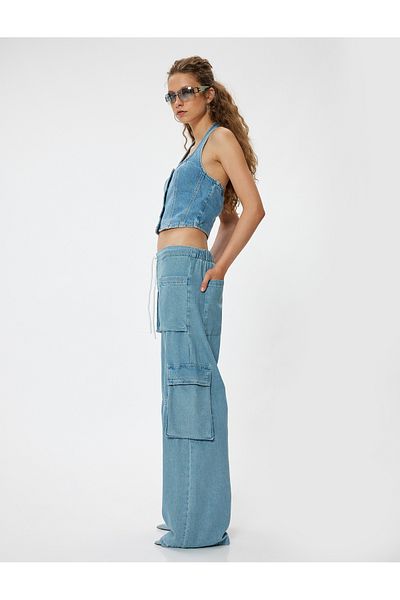 Koton Cargo Cutout - Loose Straight Fit Jeans with Rubber Waist and Pocket Detail