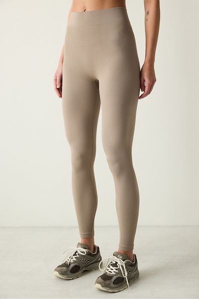 Penti Gestreifte Nerzfarbene Leggings