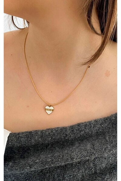 Sacha Accessories قلادة من الفولاذ من الذهب الأبيض مع شكل قلب