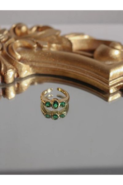 Reorah Collection Triple Green Stone Ring
