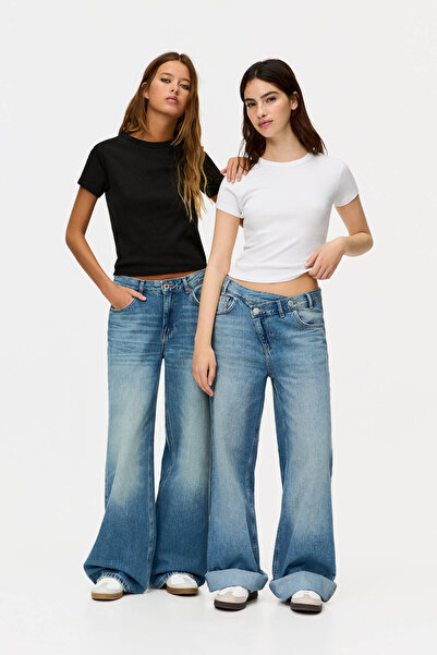 Pull & Bear 2’li vücuda oturan t-shirt paketi