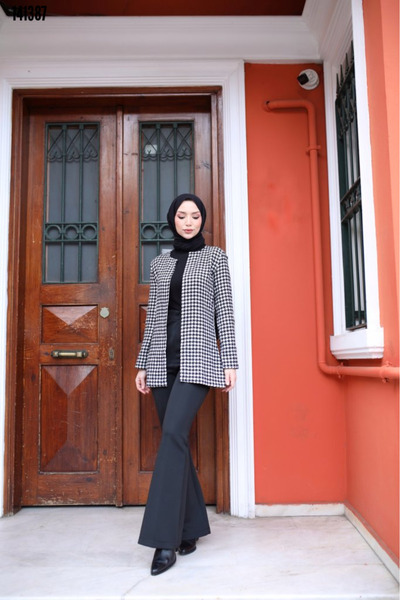 Kokosh moda Новий сезон жіночий велосипедний комір з візерунком, довгі рукави...