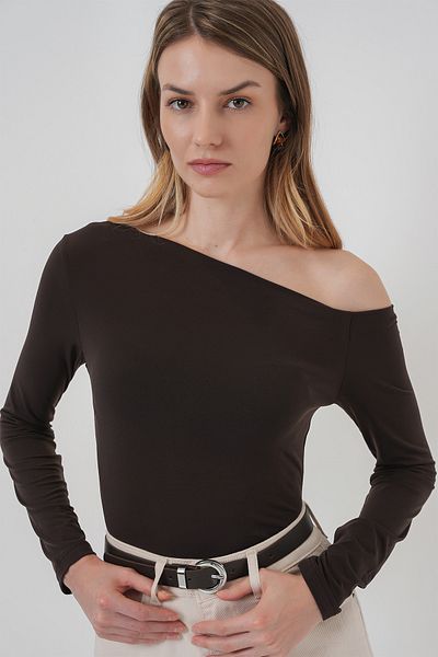 Bigdart 937 Boat Neck Sandy Blouse - Brown