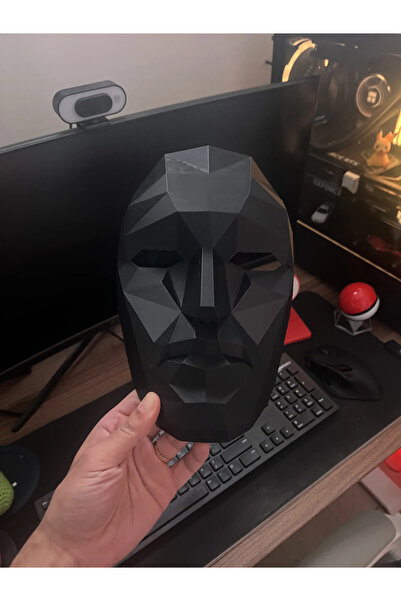 FEEL Squid Game Front Man Maskesi – Netflix Dizisinin İkonik Maskesi