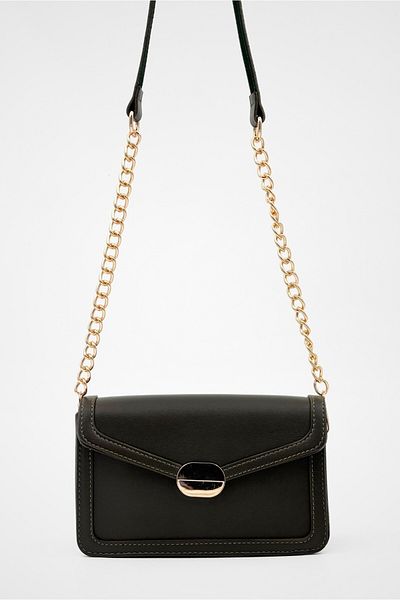 Yuka Atelier Faux Leather Crossbody and Shoulder Bag with Noir Chain Strap Detail