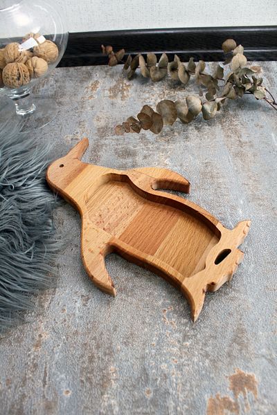 Teknofors Wooden Penguin Snack Bowl Presentation