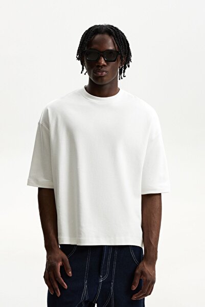 Bershka Kutu gibi kısa kollu tişörtler