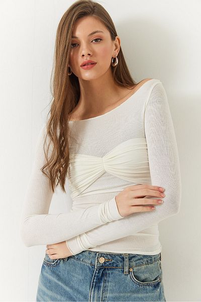Bianco Lucci Women's Front Detailed Boat Neck Long Sleeve Blouse 60251059