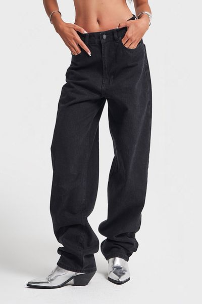 its basic Black Skater Baggy Fit Women's Jeans - 100% Cotton, Loose Fit