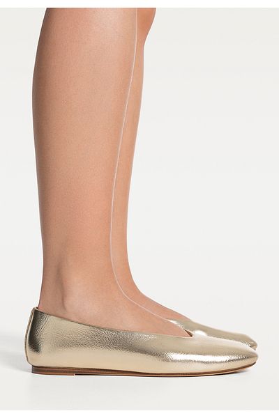 Stradivarius Ballet flats with a round vamp