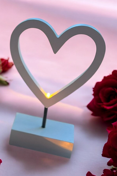 MAGICLEDCORNER Kalp Ledli Dekor Masa Lambası