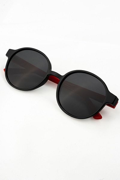 Focus On Polarized Kids Sunglasses |   Black Red |   5-10 Years |   Light Flexible