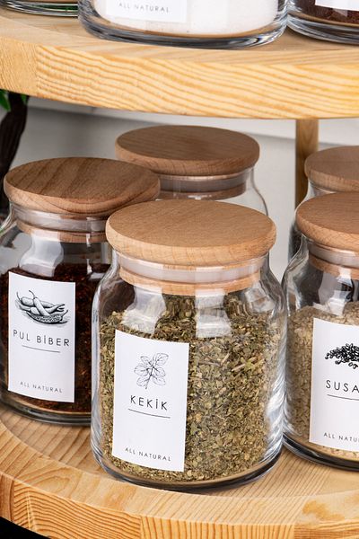 DNS HOME 10-Piece Natural Wood Vacuum Lid Rotating Stand Labeled Spice Dispenser Set Glass Jar Set 300ml