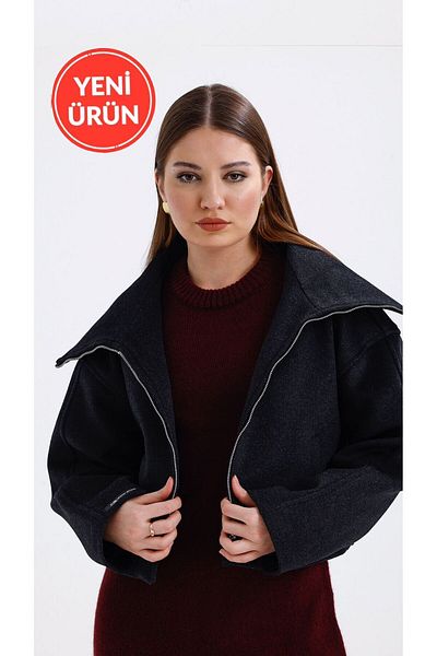 Perryes Norra Smoked Women's Short Coat - Wide Neckline and Zipper