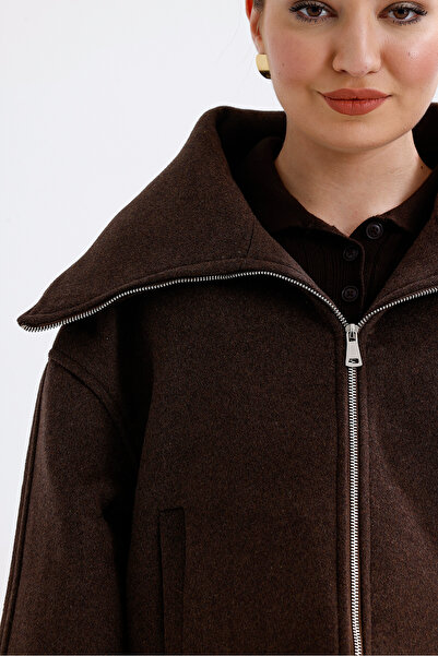 Perryes Norra Dark Brown Women's Short Coat - Wide Collar and Zipper Detail