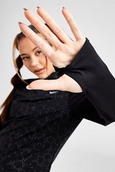 Nike Dri Fit Swift Element 1/4 Zip Running Womens Women's Quarter Zipper Reflective Sweatshirt Black