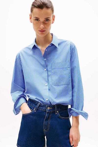 Tommy Hilfiger قميص نسائي مقاس كبير مخطط باللون الأزرق - Th