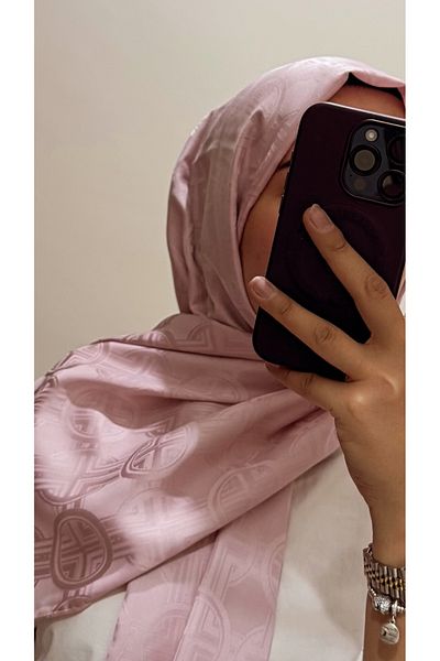 Mira Logar Pattern Shiny Jacquard Shawl