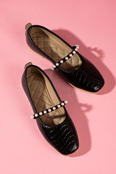 STOCON Παπούτσια με μαργαριταρένια μπάντα με μοτίβο Perly Black Crocodile STC1074