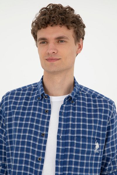U.S. Polo Assn. Мъжка риза в тъмносиньо - кариран дизайн 50283820-VR033