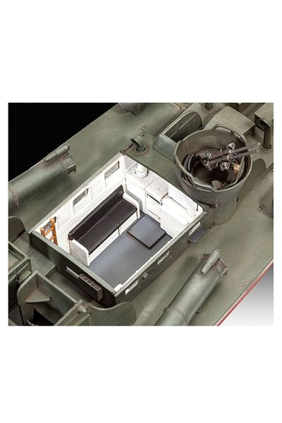 REVELL Pt-109 65147 Model Patrol Torpedo Boat Model Set