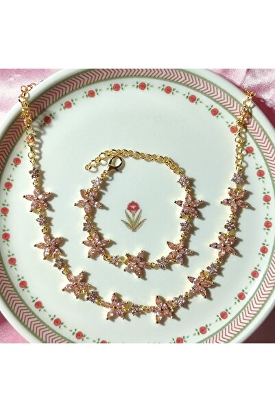 Reory Accessory Pembe Zirkon Taşlı Prenses Water Lily Çiçek Choker Kolye Bile...