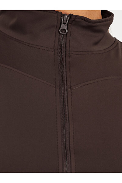 Styli Contour Seam Detail Short Sleeve Zip Up Jacket
