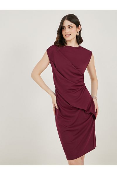 Styli Fold Pleat Sleeveless Sheath Knee Length Dress