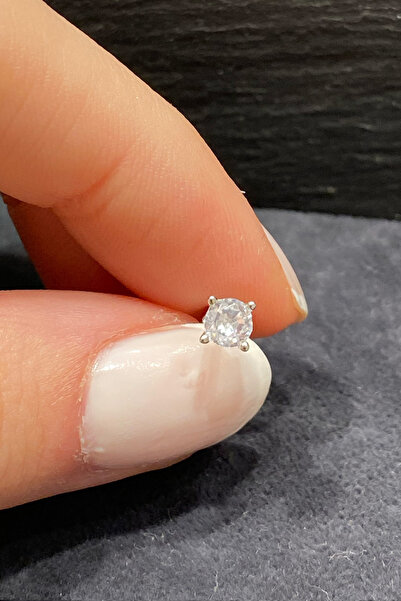 La femme by begum 4 mm Beyaz Tektaş Silver Gümüş Piercing,helix,tragus,flat,c...