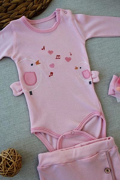 emosavm Pink 3-Piece Baby Girl Set - Singer Birds, Embroidered Bandana, Long Sleeve and Bodysuit Detail